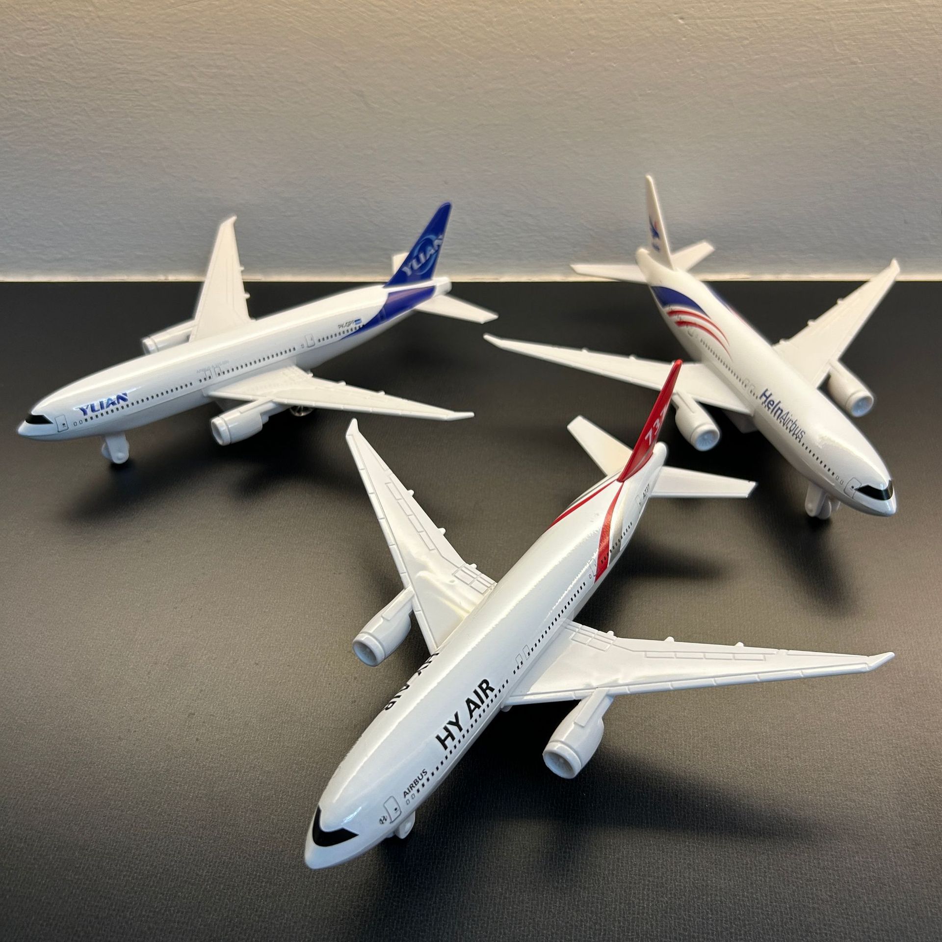 Modelo de Avión en Miniatura,  - Kids Toys Supplier reseña y precio