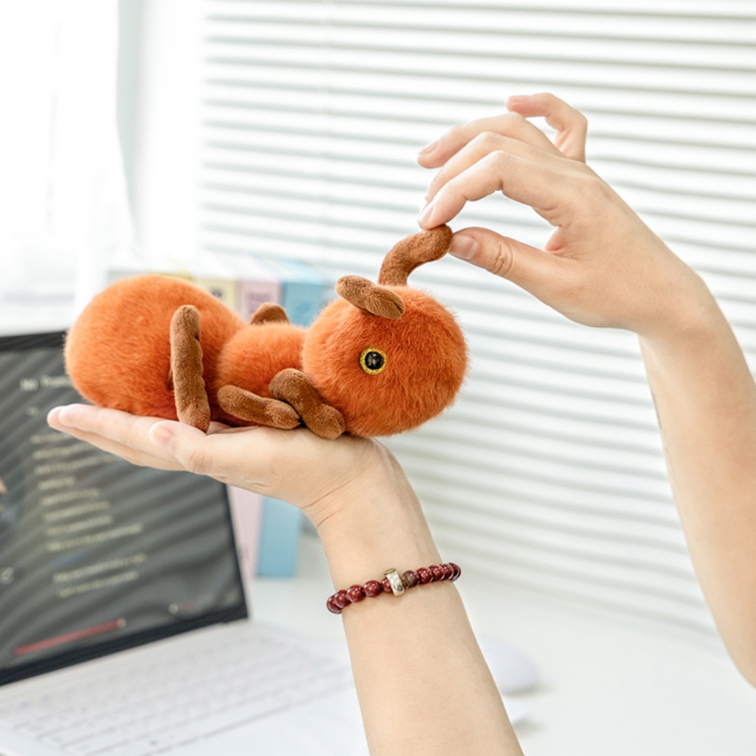 Peluche de hormiga bonita de 2 - Kids Toys Unique reseña y precio